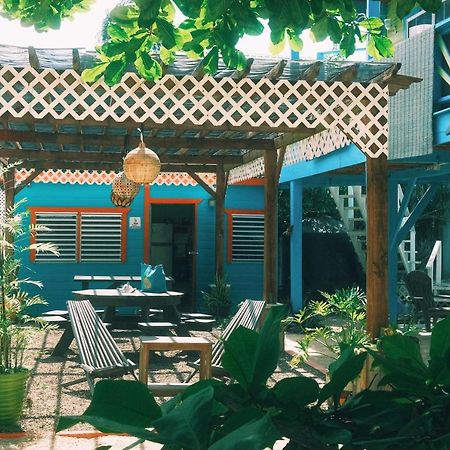 Sea N Sun Guest House Caye Caulker Exterior photo